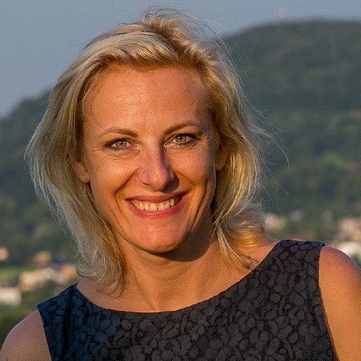 Michaela Holisova