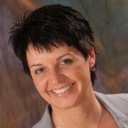 <b>Radka Šušková</b><br>členka AIK