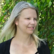 <b>Kateřina Pešková</b><br>členka AIK